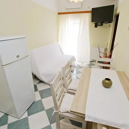Appartement With A Parking Space Maslenica, Novigrad - 6572 Maslenica