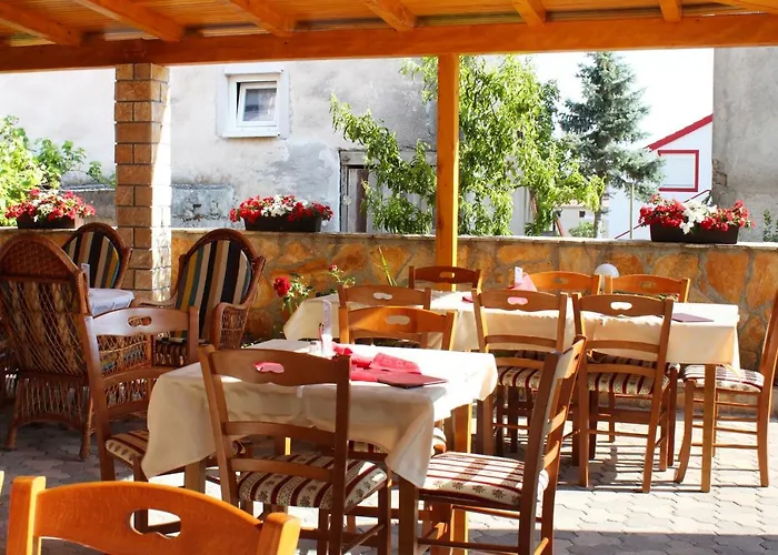 With A Parking Space Maslenica, Novigrad - 6572 마슬레니차