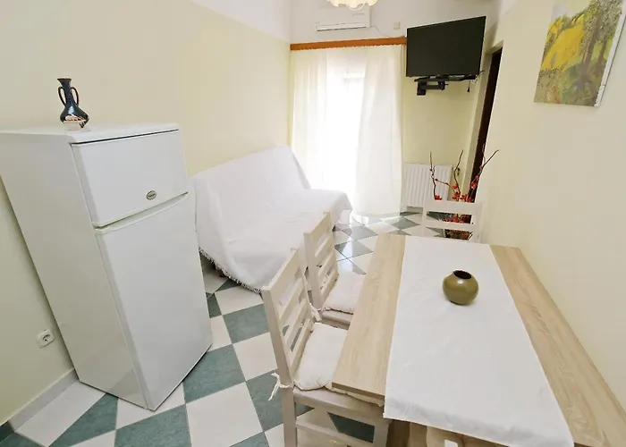 아파트 With A Parking Space Maslenica, Novigrad - 6572 마슬레니차